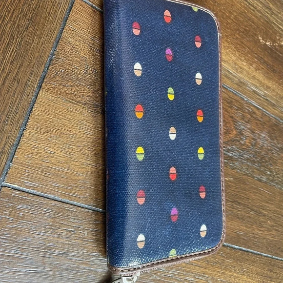 NWOT Fossil wallet - Picture 3 of 9